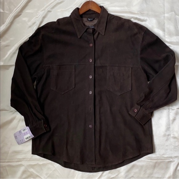 🐻Brown SUEDE Button Down Shirt - Picture 4 of 9